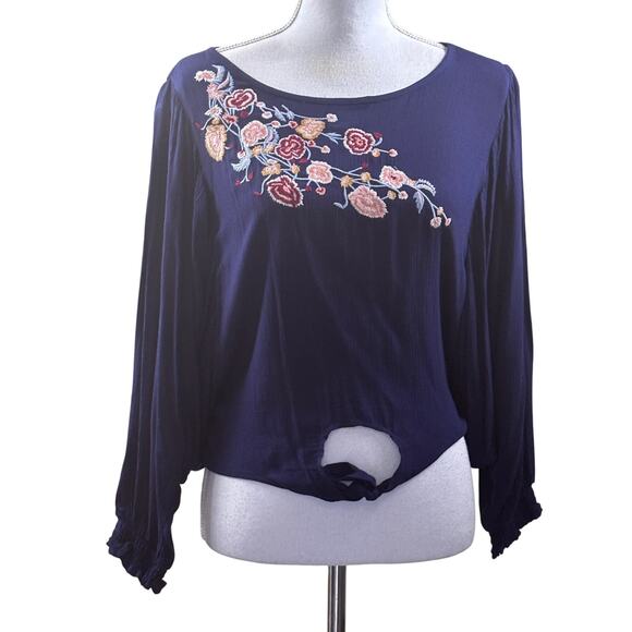 Navy peasant top, NWT, embroidered, bohemian, gypsy, concert, festival, romantic - Picture 1 of 8
